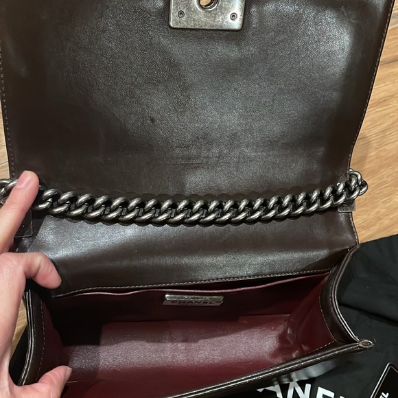 Hardly used Chanel Paris-Edinburgh Celtic Goat Fur Medium Boy Bag - Picture 13 of 17